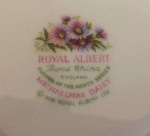 ROYAL ALBERT FLOWER OF THE MONTH - SEPTEMBER DUO