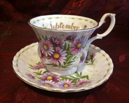ROYAL ALBERT FLOWER OF THE MONTH - SEPTEMBER DUO