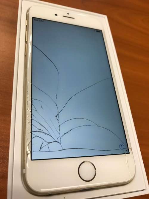 Iphone 6 64GB White and gold PLEASE READ