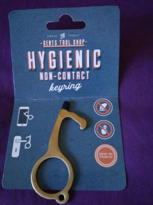 Contact free hygienic keyring
