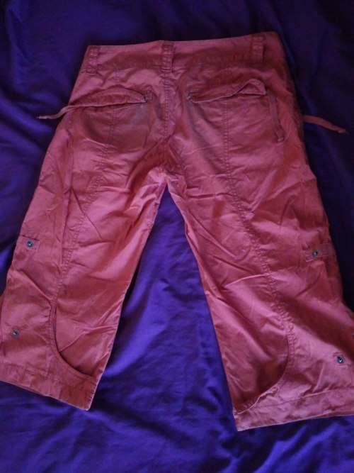 Three quarter pants size 30