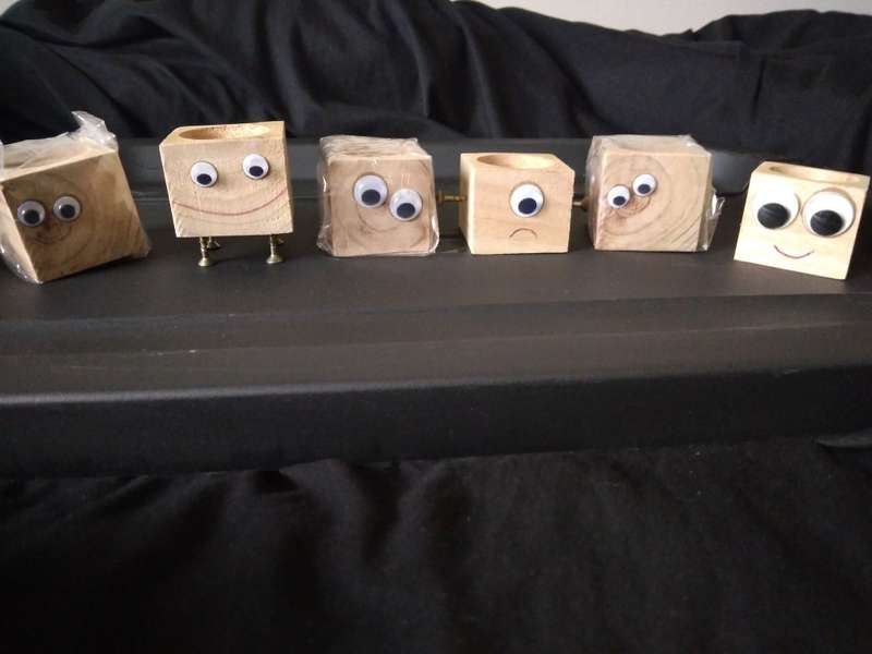 Candle Holders Googly Eyes (set of 6)