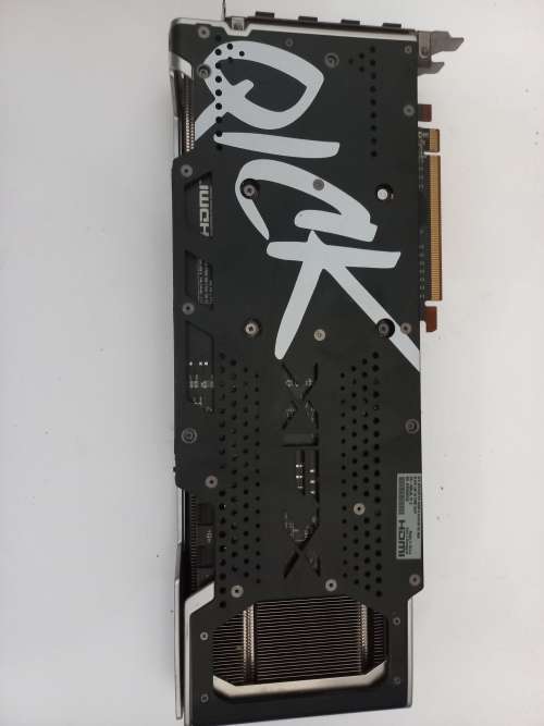 XFX Speedster QICK 319 AMD Radeon RX 6800 16GB GDDR6 Black Gaming Graphics Card
