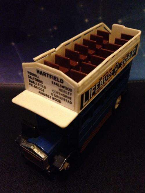 MATCHBOX  BUS  MODELS OF YESTER YEAR AEC "S"TYPE 1922 LIFEBOY SOAP 1:100