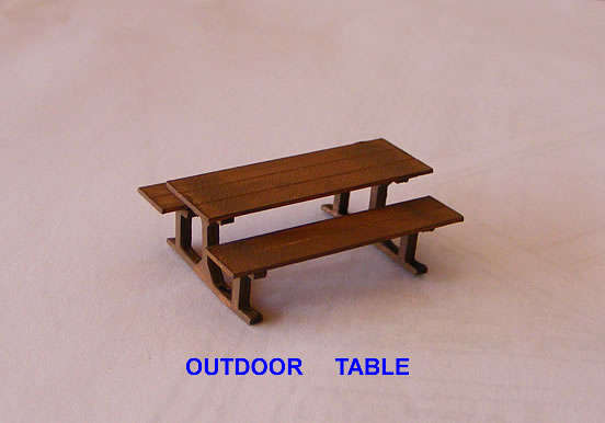 OUTDOOR   BENCH RAILWAY SCENE