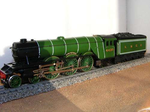 OO   HORNBY FLYING SCOTSMAN RAILROAD