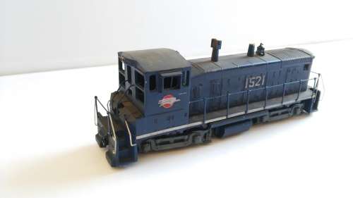 ATHEARN DIESEL LOCO WHITE METAL BODY