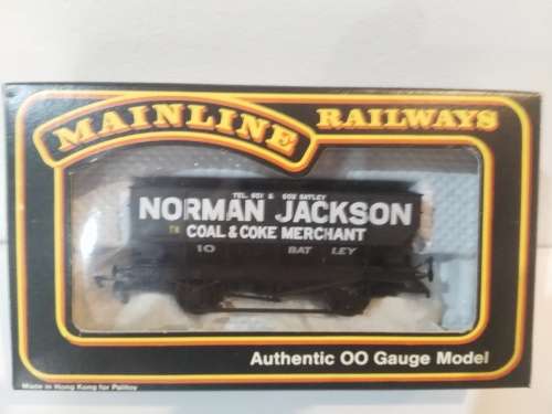 MAINLINE HOPPER    BOXED