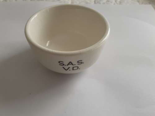 SAR  SOUTH AFRICAN RAILWAYS CATERING DEPARTMENT   SMALL BOWL  VD
