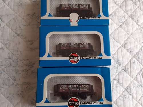 AIRFIX  PLANK WAGON   BOXED   X3