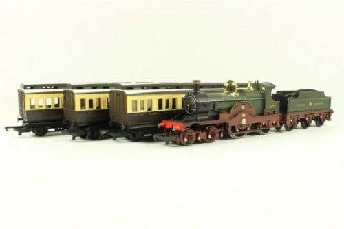 HORNBY LORD OF THE ISLES TRAIN PACK LIMITED EDITION DCC Ready