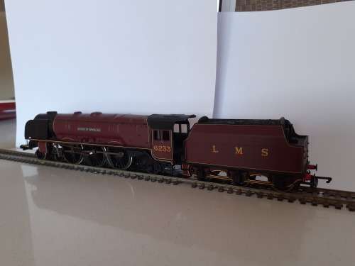 HORNBY  DUCHESS OF SUTHERLAND   DCC   LOKSOUND DECODER WITH AUTHENTIC SOUND . LOCO DRIVEN
