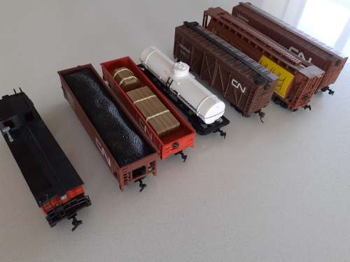 Bachmann Canadian rolling stock x 7