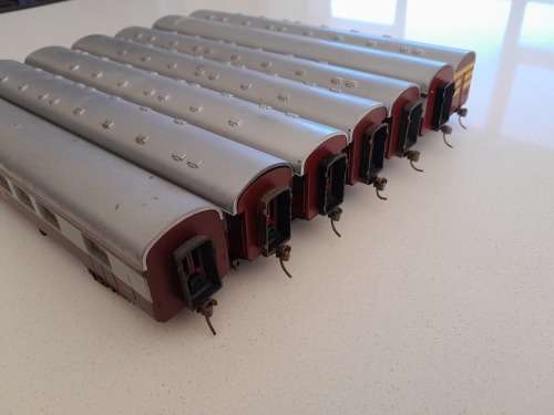 LIMA TRANS KAROO PASSENGER COACHES X7 WITH ENHANCED UNDER CARRIAGE COMPONENTS