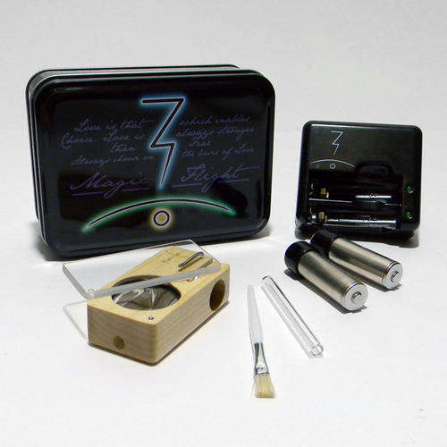 Magic Flight Launch Box Herb Vaporizer