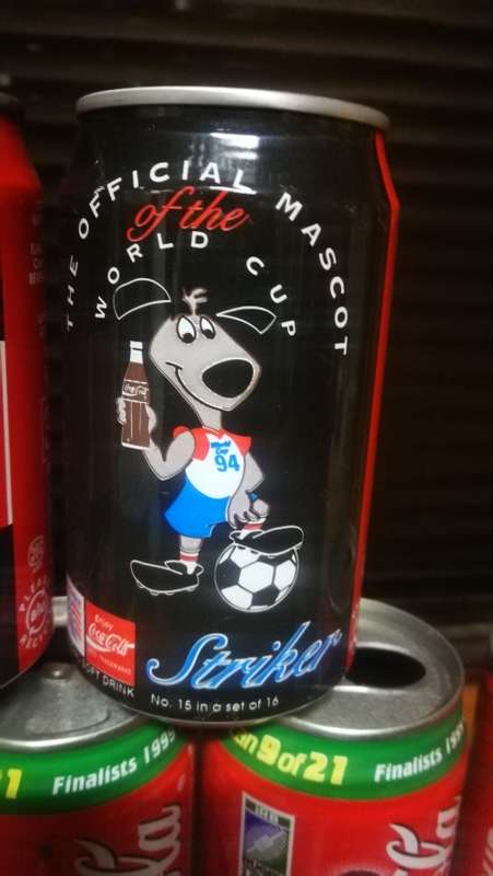 21 x 1999 Rugby World Cup Collectors Coca-Cola Cans..