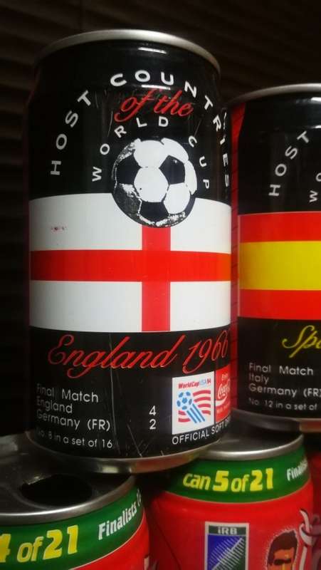 21 x 1999 Rugby World Cup Collectors Coca-Cola Cans..