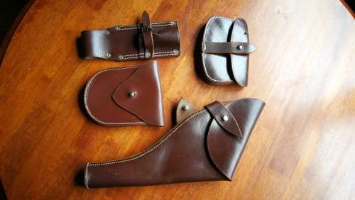 Vintage full leather S.A.P accessories set..