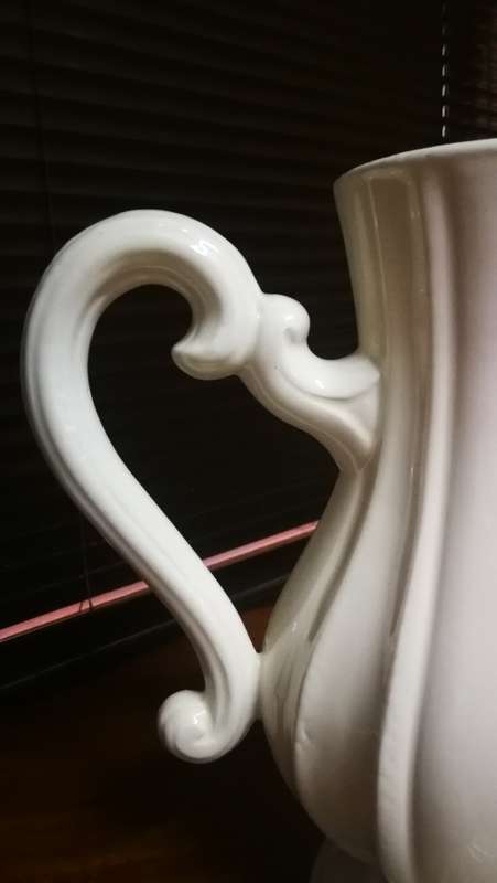 Stunning Vintage 43cm Tall Porcelain Display Jug..