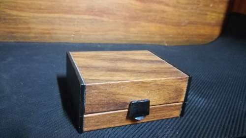 Stunning Jacques Perri Exclusive Tigers eye Cufflings Set in original box.