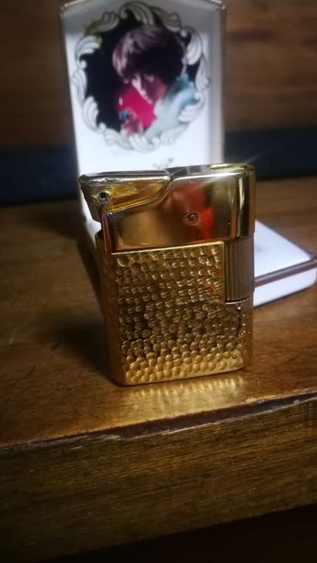 Vintage Prince Gold Emy Lighter in original Box
