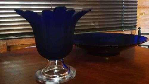 Big 34cm Beautiful Cobalt Blue Glass Bowl with Inner Blue Flower Vase..
