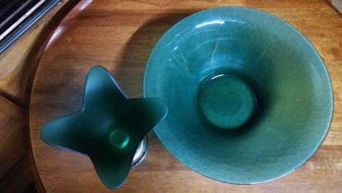 Big 34cm Frosted Emerald Green Table Bowl with Handmade Emerald Green Tulip Shaped Vase..