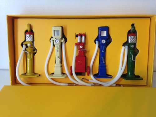 DINKY TOYS - ATLAS EDITION - No 49 GAS PETROL PUMP SET FRENCH ISSUE - MODEL MINT - BRILLIANT -