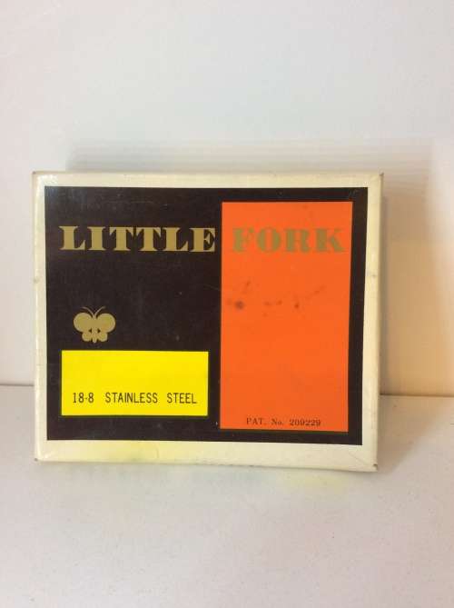 VINTAGE LITTLE FORK SET - GREAT DISPLAY ITEM -