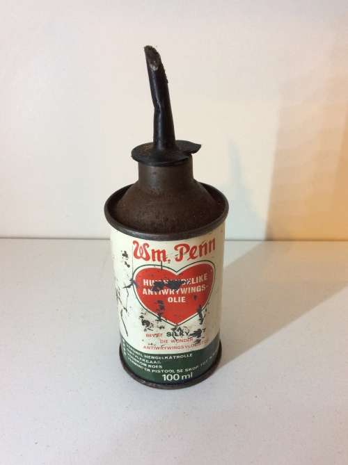VINTAGE WM PENN ANTI FRICTION HOUSEHOLD OIL CAN - AFR & ENG - WHAT A GREAT FIND -