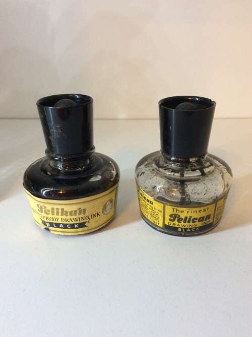 COLLECTION OF OLD GERMAN PELICAN INK BOTTLES - GREAT ADVERTISING PIECE -