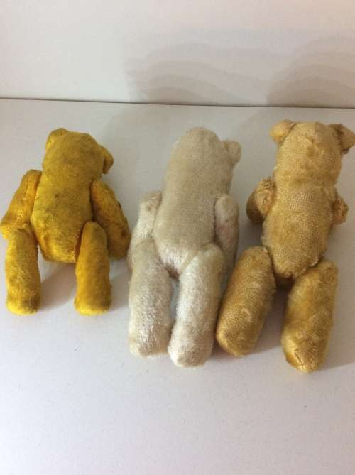 THREE SMALL GERMAN TEDDY BEARS - LIMBS MOVES WITH WIRE - RARE COLLECTION FOR ONE BID -