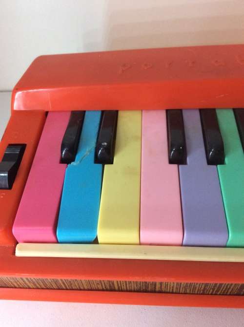 VINTAGE TOY ORGAN '70s - GREAT ITEM  -