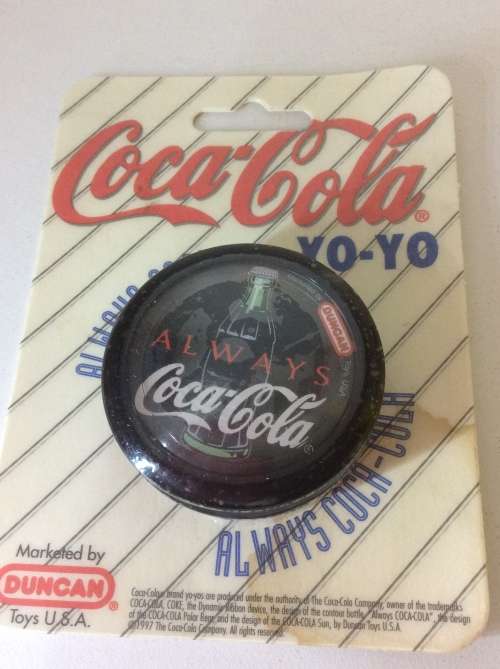 1990's DUNCAN YO YO SEALED & TWO COKE KEY RINGS - ALWAYS COCA COLA -