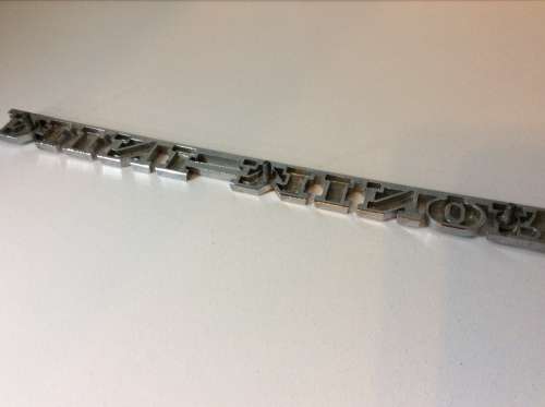VINTAGE MINI MINOR CAR BADGE - GREAT CONDITION - RARE FIND -