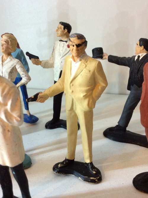 Vintage 1965 Gilbert James Bond 007 Ten Movie Characters Action Figure Set - COMPLETE - SUPER RARE -