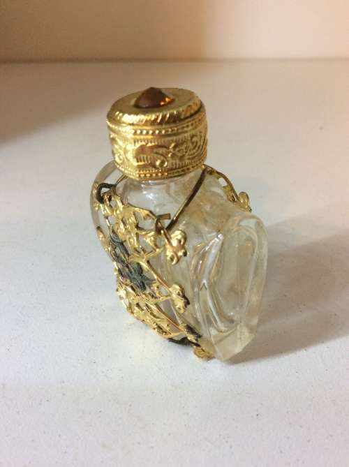 ART DECO FILIGREE PURSE PERFUME BOTTLE DAUBER - SOMETHING SPECIAL - 5CM HIGH -
