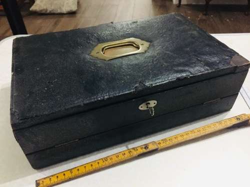 EDWARDIAN TRAVELING WRITING BLOCK WITH KEY - SOMETHING SPECIAL -