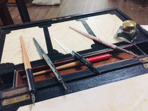EDWARDIAN TRAVELING WRITING BLOCK WITH KEY - SOMETHING SPECIAL -