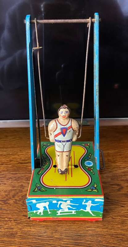 WYANDOTTE USA MADE 1930s WIND UP TIN ACROBAT - EXTREMELY RARE - WORKS -
