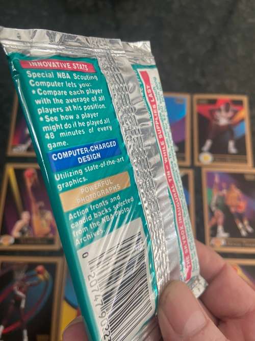 1991 Fleer MICHEAL JORDAN CARD PLUS SEALED PACK SKYBOX 1991 CARDS !!!!!!