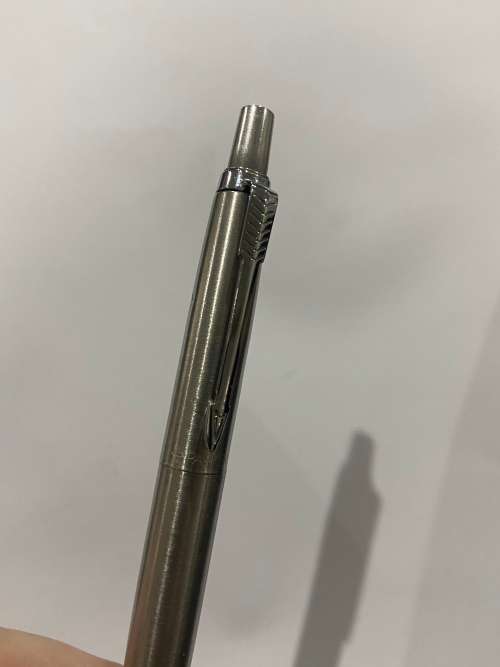 COLLECTION 9 OLD PARKER PENS & PENCILS