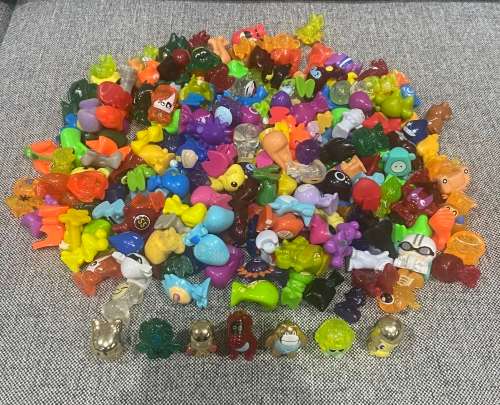 COLLECTION 226 GOGOS! ALL FOR ONE BID!!!!!