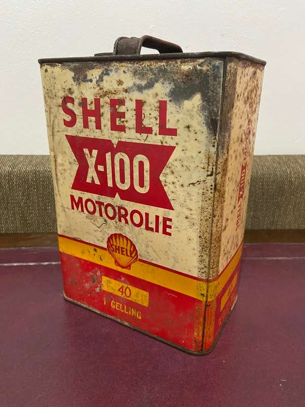 OLD SHELL 1 GALLON OIL CAN