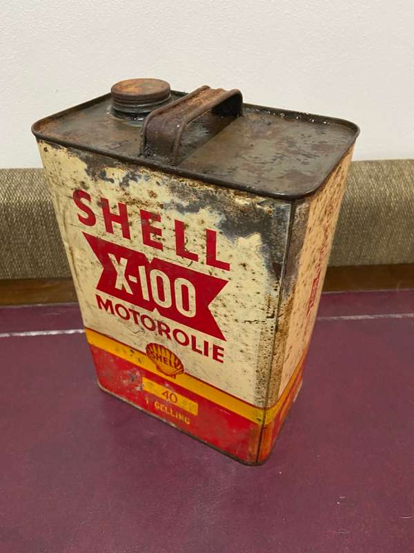 OLD SHELL 1 GALLON OIL CAN