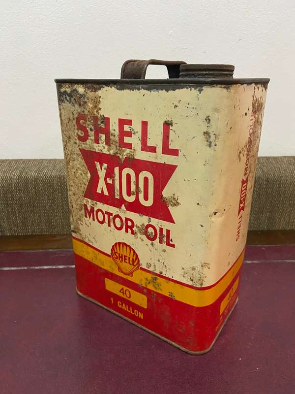 OLD SHELL 1 GALLON OIL CAN