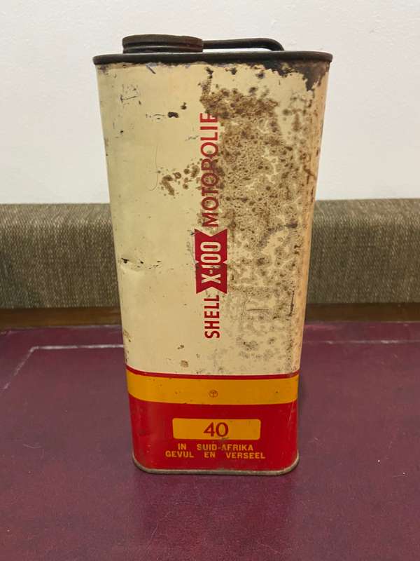 OLD SHELL 1 GALLON OIL CAN