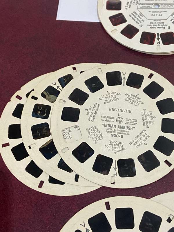 VINTAGE VIEW MASTER USA WITH LARGE LOT GREAT REELS SEE PICTURES