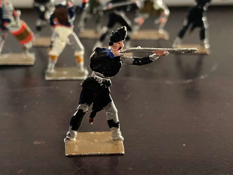 VERY OLD LEAD SOLDIER LOT Flatties