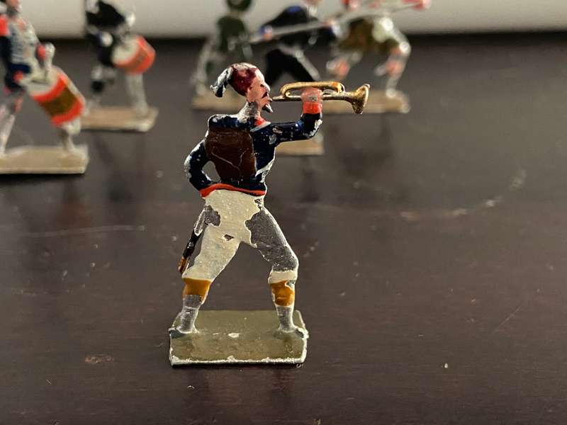 VERY OLD LEAD SOLDIER LOT Flatties